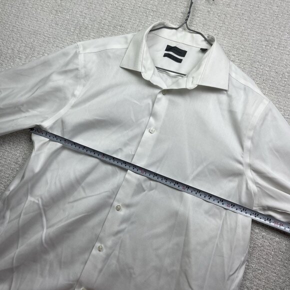 Calvin Klein Non Iron White Men Sz 17 Button up Dress Shirt Casual Preppy - Picture 7 of 15